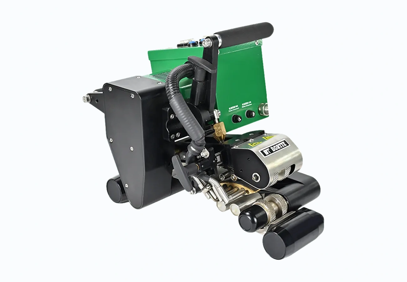 Máy hàn màng HDPE BT960 cho bãi chôn lấp