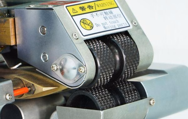 Chi tiết máy hàn bạt HDPE công nghiệp BT860 – hình 4